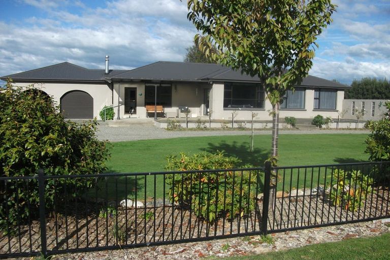 Photo of property in 83 Dejoux Road, Winton, 9720