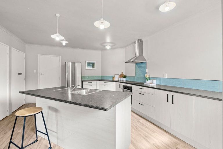 Photo of property in 20a Kowhai Street, Castlecliff, Whanganui, 4501