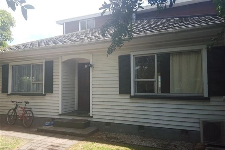 Photo of property in 247 Ilam Road, Ilam, Christchurch, 8041