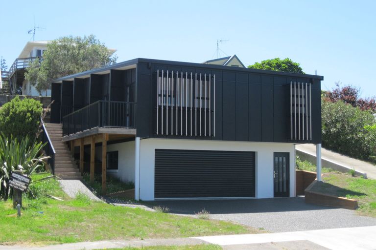 Photo of property in 31a Hanlen Avenue, Waihi Beach, 3611