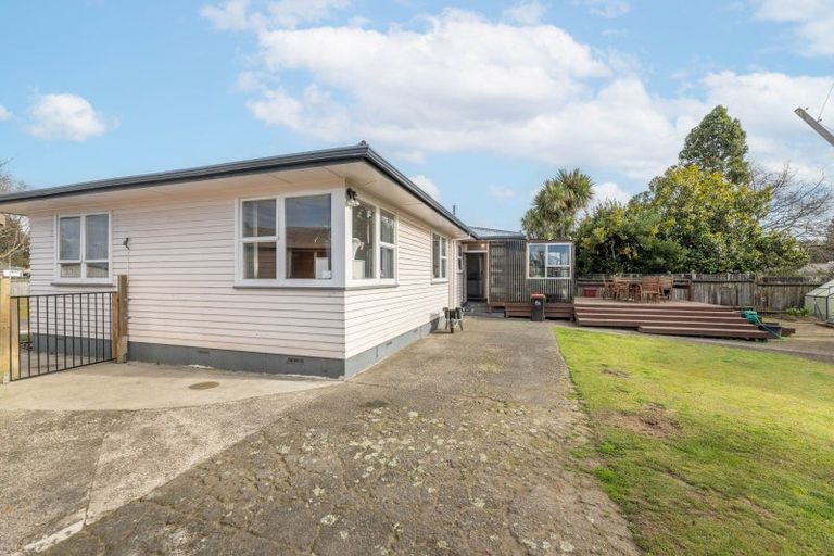 Photo of property in 2 Dunkeld Place, Tokoroa, 3420