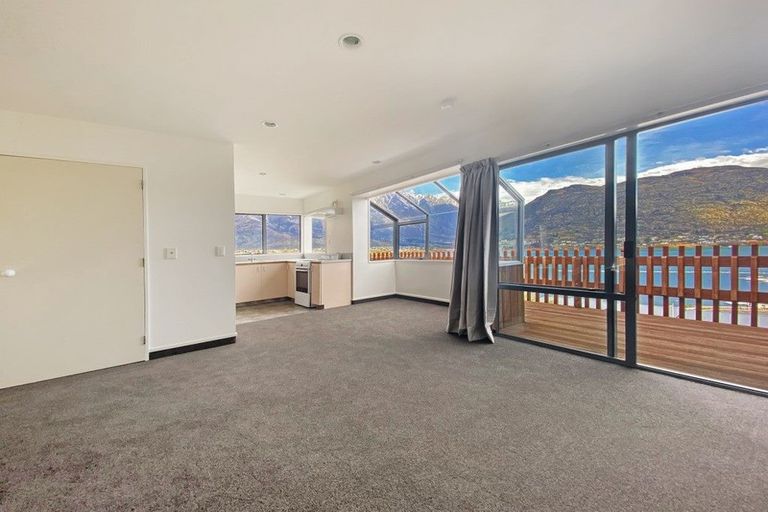 Photo of property in 4b Cresta Lane, Frankton, Queenstown, 9300