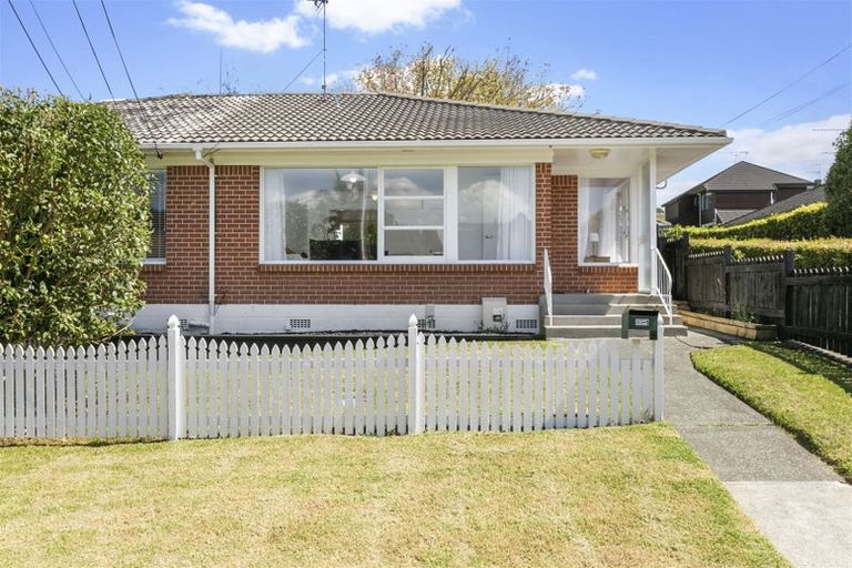 Photo of property in 1/49 Dominion Street, Takapuna, Auckland, 0622