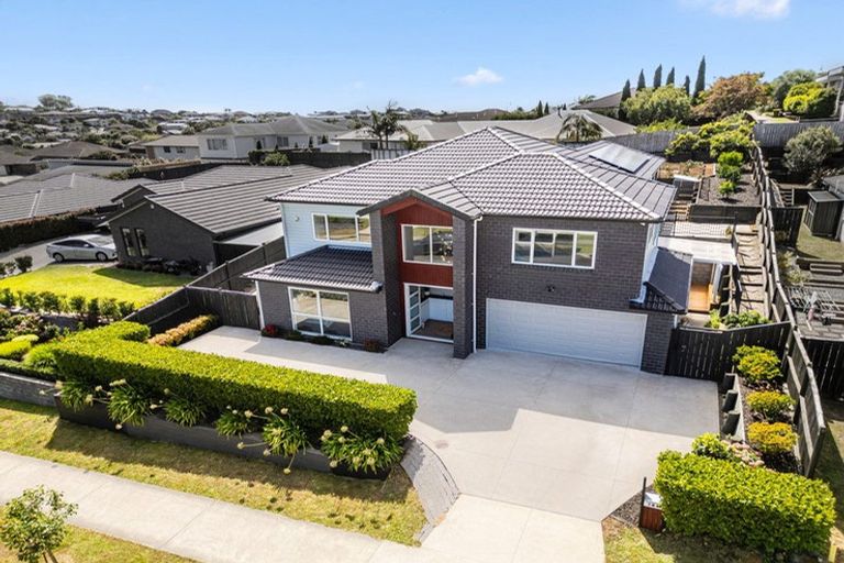 Photo of property in 144 Lisle Farm Drive, Pukekohe, 2120