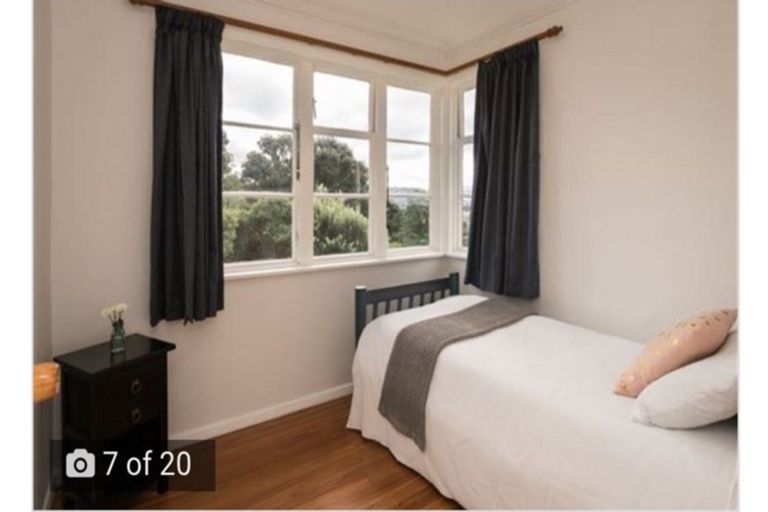 Photo of property in 29 Sidlaw Street, Strathmore Park, Wellington, 6022