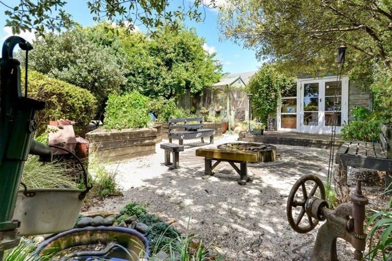 Photo of property in 143 Taylor Street, Cambridge, 3434