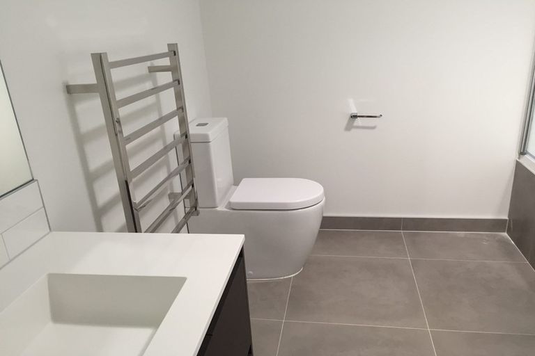 Photo of property in 14 Timu Road, Long Bay, Auckland, 0630