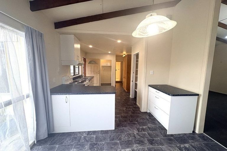 Photo of property in 40 Folkestone Drive, Flaxmere, Hastings, 4120