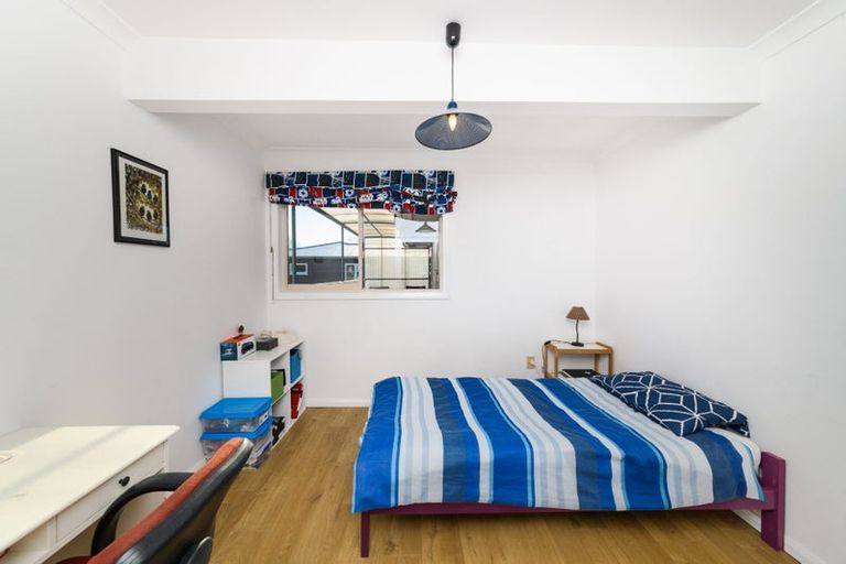 Photo of property in 39 Lincoln Terrace, Hokowhitu, Palmerston North, 4410