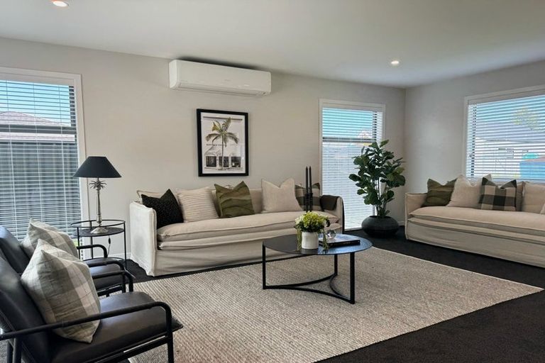 Photo of property in 9 George Yee Place, Taradale, Napier, 4112