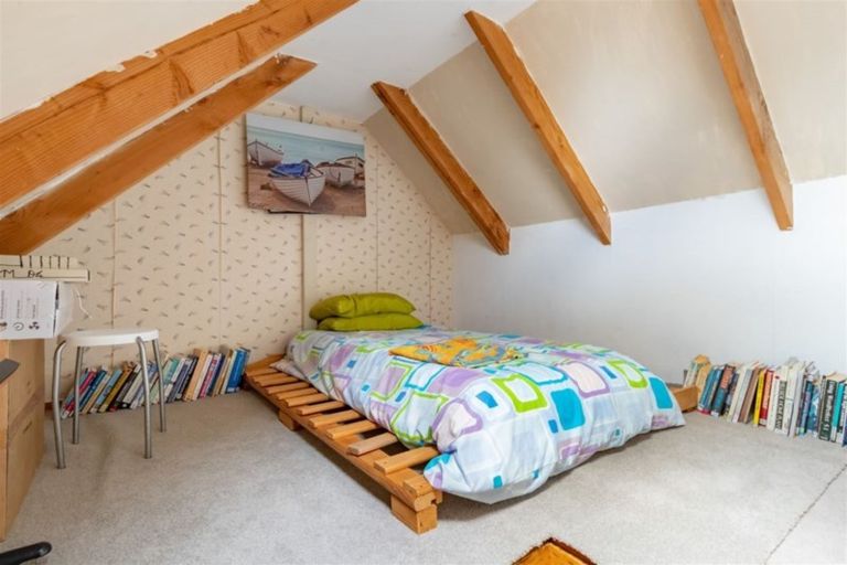 Photo of property in 28 Mcbain Grove, Avalon, Lower Hutt, 5011