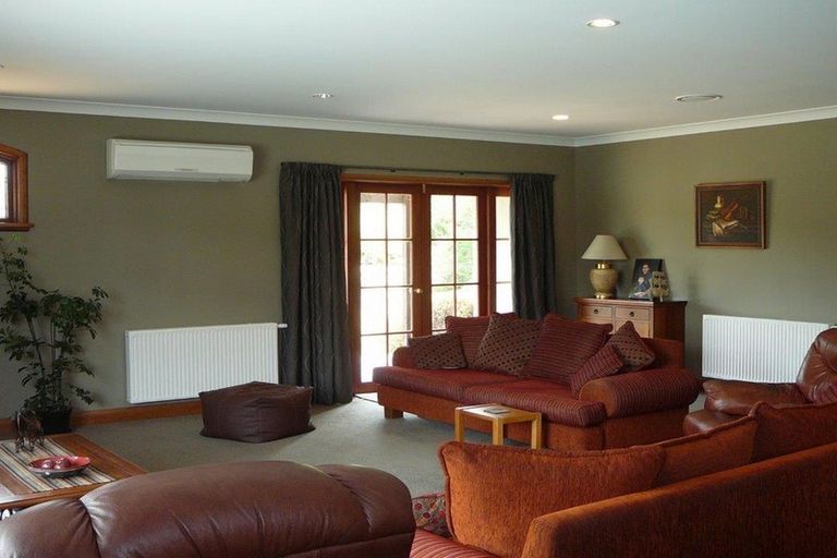 Photo of property in 56 Springvale Road, Clyde, Alexandra, 9391