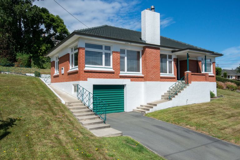 Photo of property in 136a Main South Road, Green Island, Dunedin, 9018