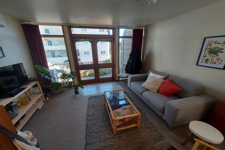 Photo of property in 3 Austin Street, Mount Victoria, Wellington, 6011