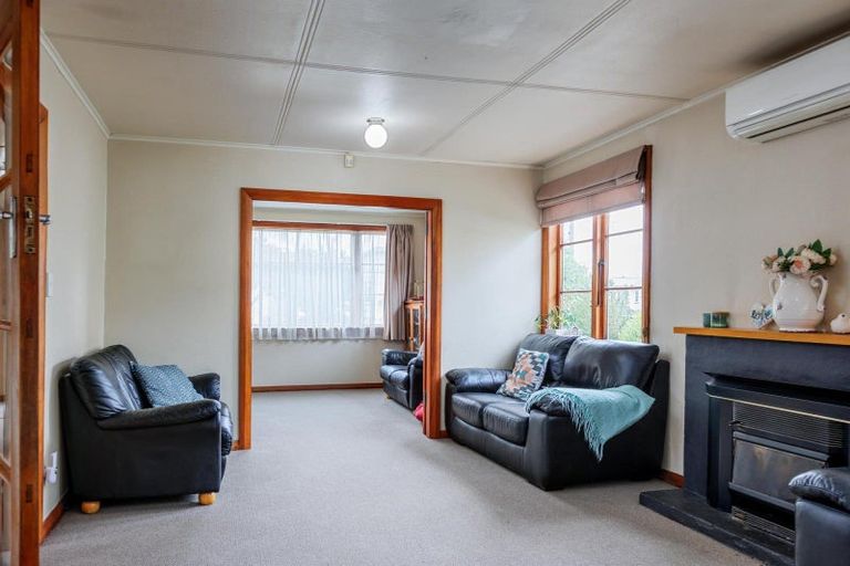 Photo of property in 83 Villa Street, Masterton, 5810
