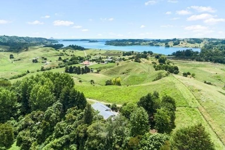 Photo of property in 166 State Highway 2, Kutarere, Opotiki, 3198