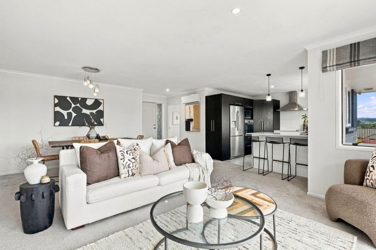 Photo of property in 3 Carex Close, Pyes Pa, Tauranga, 3112
