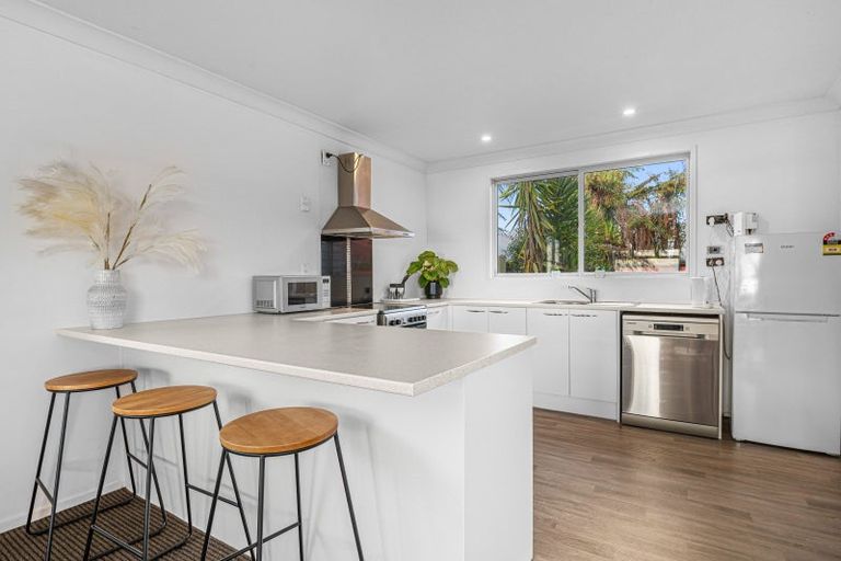 Photo of property in 11b Willow Avenue, Hannahs Bay, Rotorua, 3010