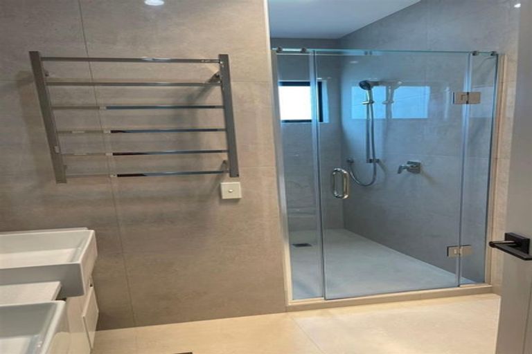 Photo of property in 13 Waimarie Drive, Karaka, 2578