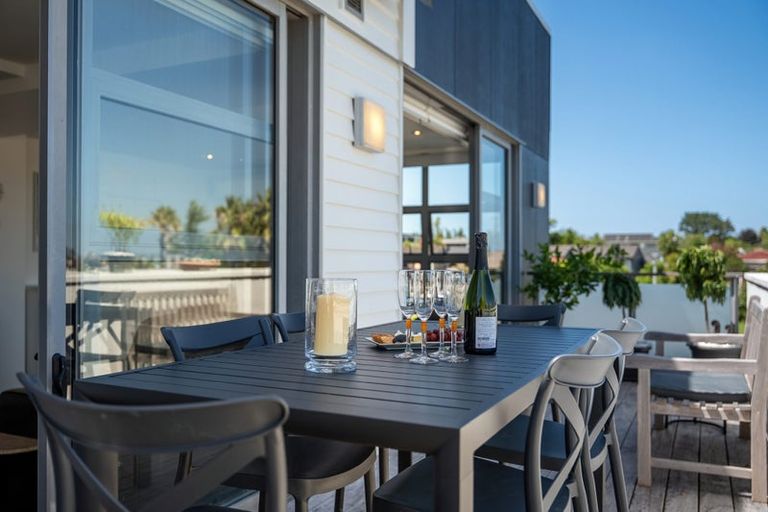 Photo of property in Maison Apartments, 112/16 Huron Street, Takapuna, Auckland, 0622