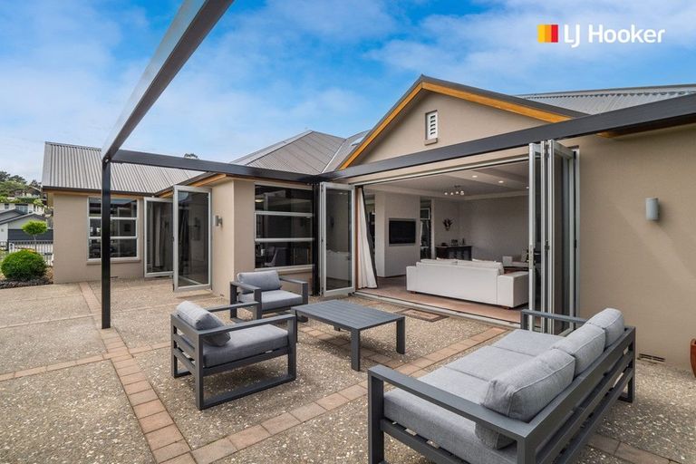 Photo of property in 28 Irwin Logan Drive, Mosgiel, 9024