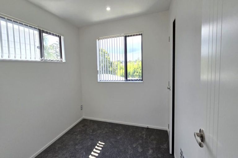 Photo of property in 8a Nield Road, Manurewa, Auckland, 2102