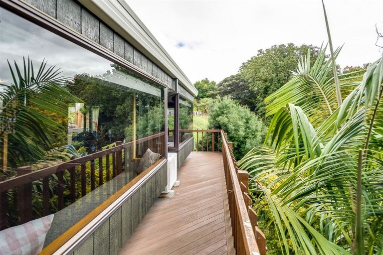 Photo of property in 19a Selwyn Road, Hospital Hill, Napier, 4110