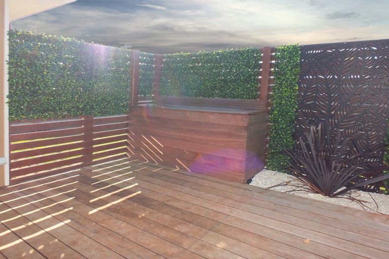 Photo of property in 50 Pratt Avenue, Foxton Beach, Foxton, 4815