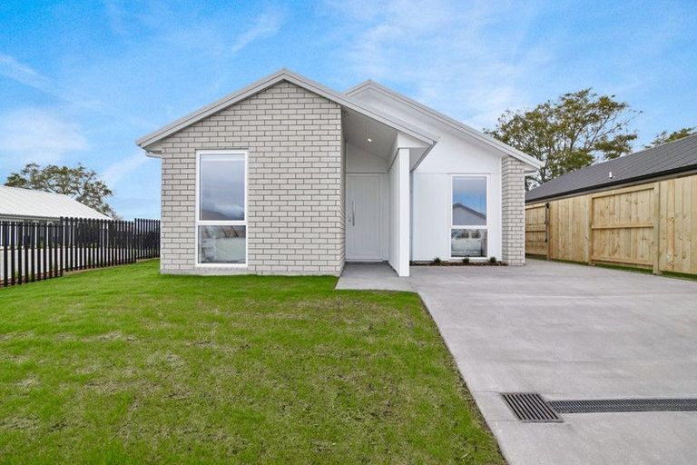 Photo of property in 1 Hauhake Lane, Omokoroa, 3114