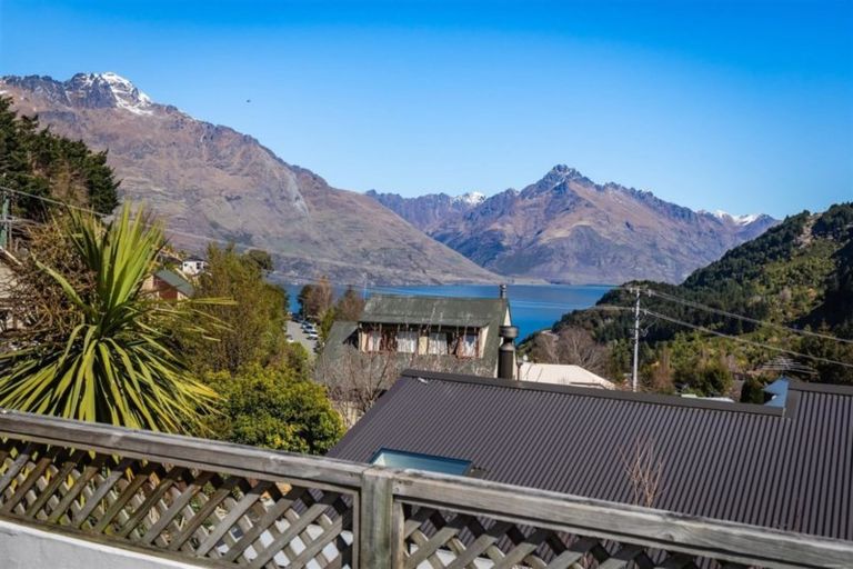 Photo of property in 20b Watts Road, Fernhill, Queenstown, 9300