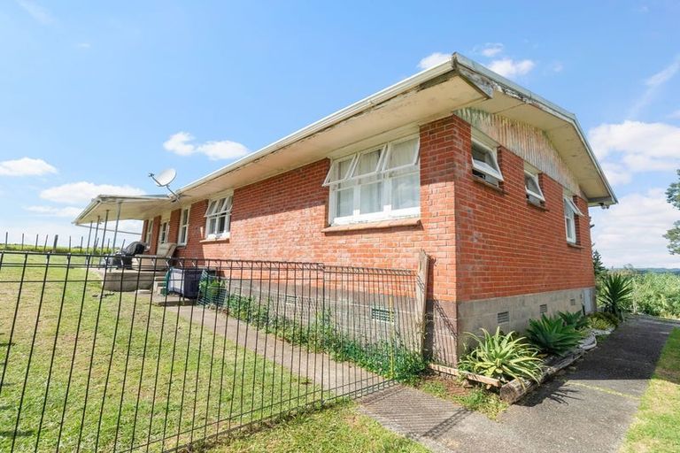 Photo of property in 19 Settlement Road, Kawakawa, 0210
