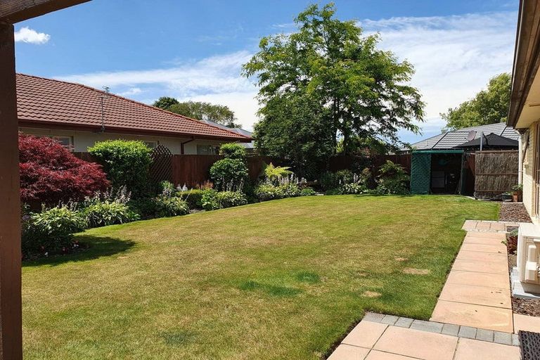 Photo of property in 5 Richard Seddon Drive, Northwood, Christchurch, 8051