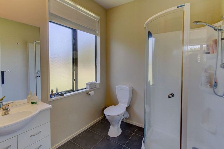 Photo of property in 1044 Lake Hawea-albert, Albert Town, Wanaka, 9382