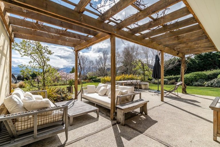Photo of property in 239b Beacon Point Road, Wanaka, 9305