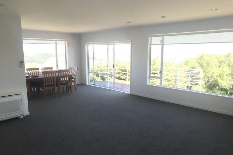 Photo of property in 118 Dyers Pass Road, Cashmere, Christchurch, 8022
