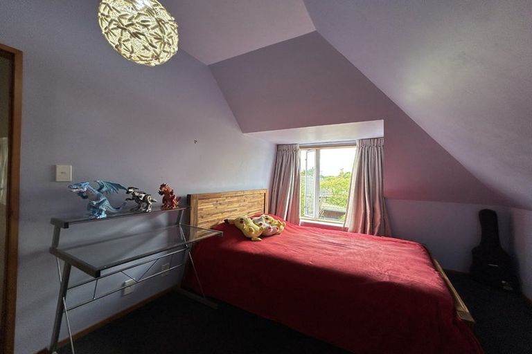 Photo of property in 2/144a Yaldhurst Road, Sockburn, Christchurch, 8042