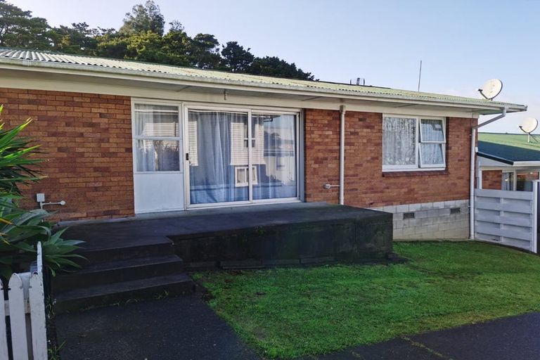 Photo of property in 2/35 Arthur Road, Hillpark, Auckland, 2102