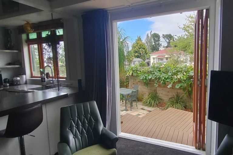 Photo of property in 85 Rimu Street, Maeroa, Hamilton, 3200