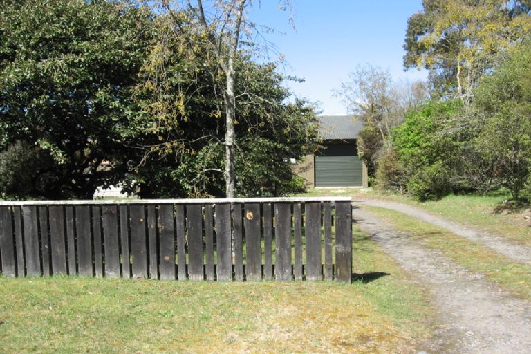 Photo of property in 15 Te Herekiekie Street, Turangi, 3334