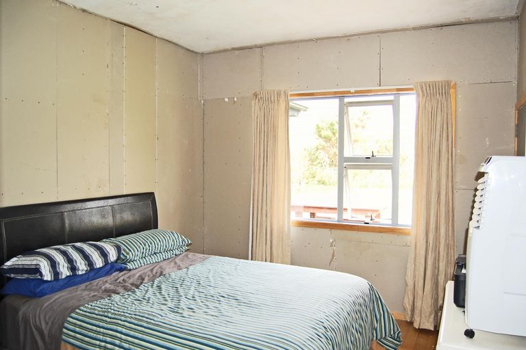 Photo of property in 17 Ranganui Road, Kaiwaka, 0573