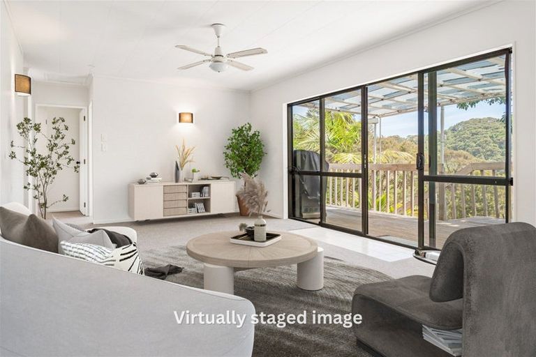 Photo of property in 79 Yorke Road, Haruru, 0204