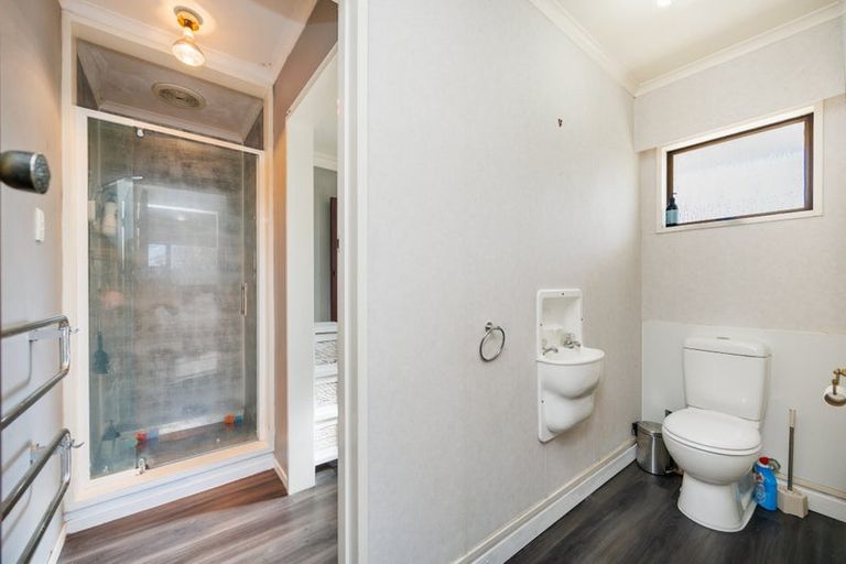 Photo of property in 18 Kentucky Way, Awapuni, Palmerston North, 4412