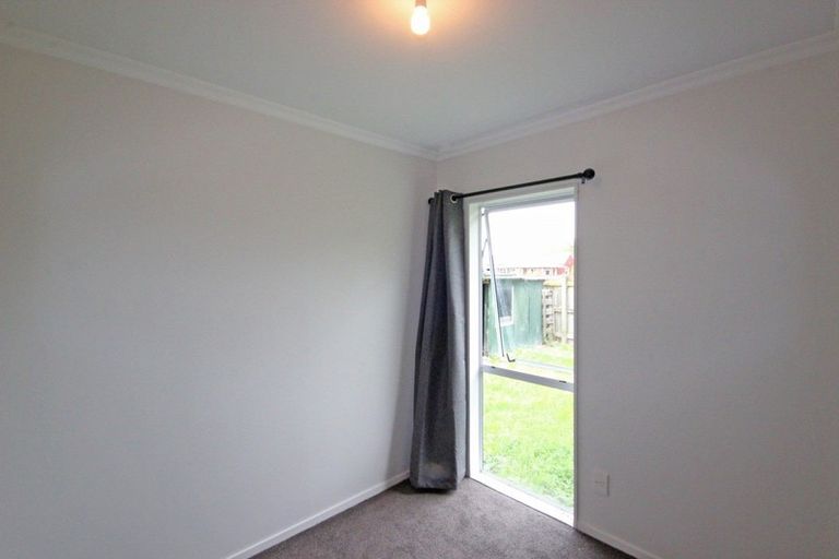 Photo of property in 60 Newton Place, Westbrook, Palmerston North, 4412