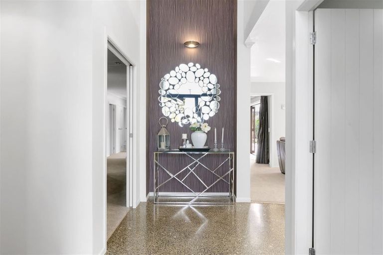 Photo of property in 15 Malbec Place, Rototuna, Hamilton, 3210