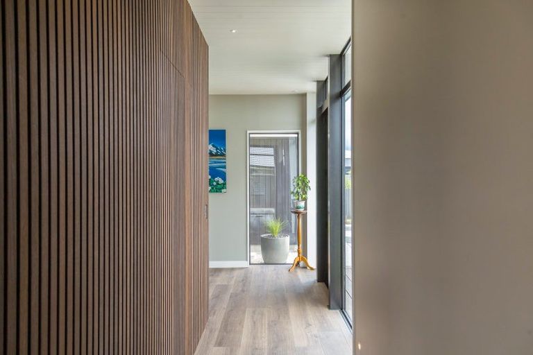 Photo of property in 31 Tarata Grove, Lansdowne, Masterton, 5810