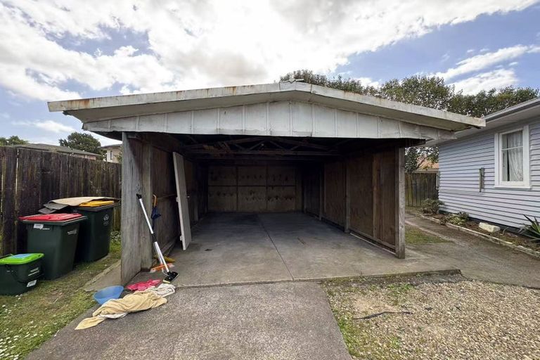 Photo of property in 2/34 Royton Avenue, Mangere East, Auckland, 2024