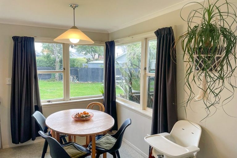 Photo of property in 53 Ford Road, Opawa, Christchurch, 8023