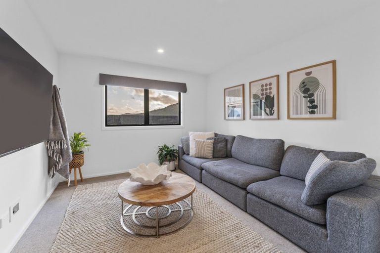 Photo of property in 2 Seven Oaks Drive, Kinloch, Taupo, 3377