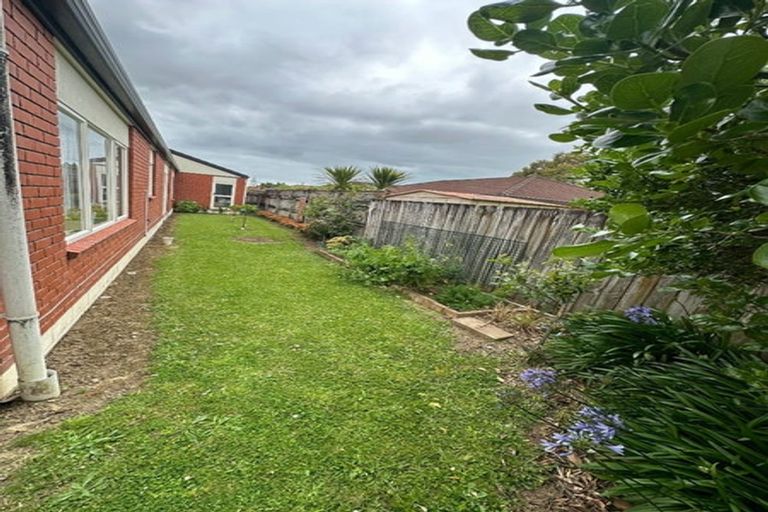 Photo of property in 6 Beragh Place, East Tamaki, Auckland, 2016