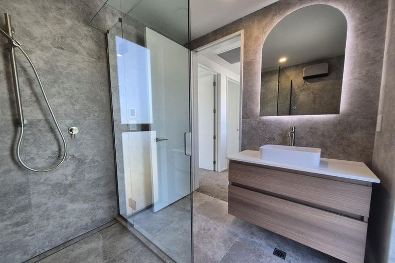 Photo of property in 2/23 Webb Street, Saint Albans, Christchurch, 8014